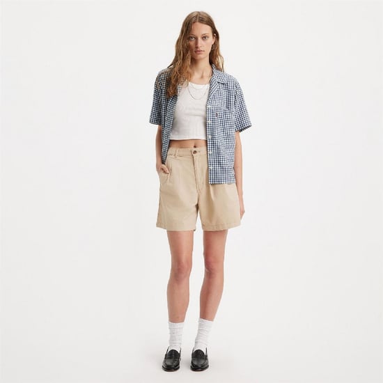 Women's Levis Pleated Trouser Short Deep Lic in Safari - Image 3