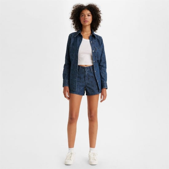 Women's Levis Wellthread 80s Mom Short Flowe in Flowers In T Rn - Image 2