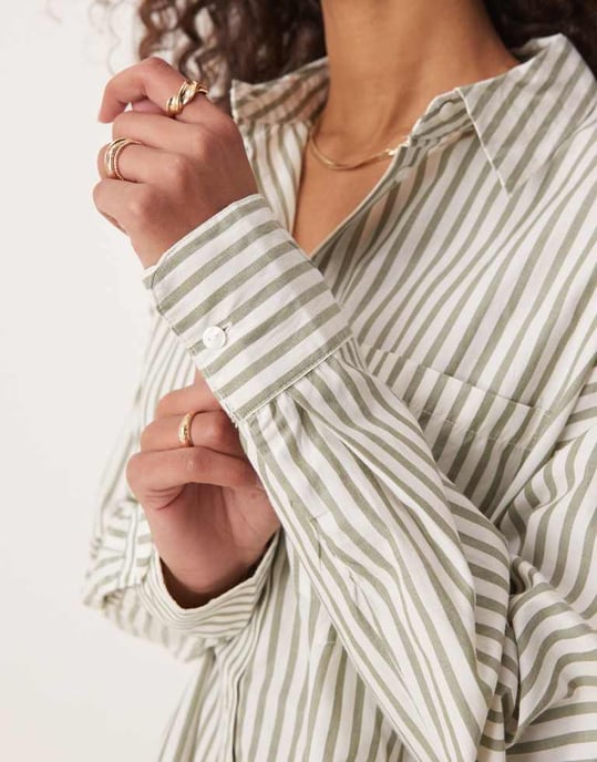 Vila oversized boyfriend fit shirt in oil green stripe - Image 4