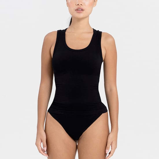 Damens Essentials Scoop Neck Tank Skulpterande Återvunnen Stretch Passform - Image 3