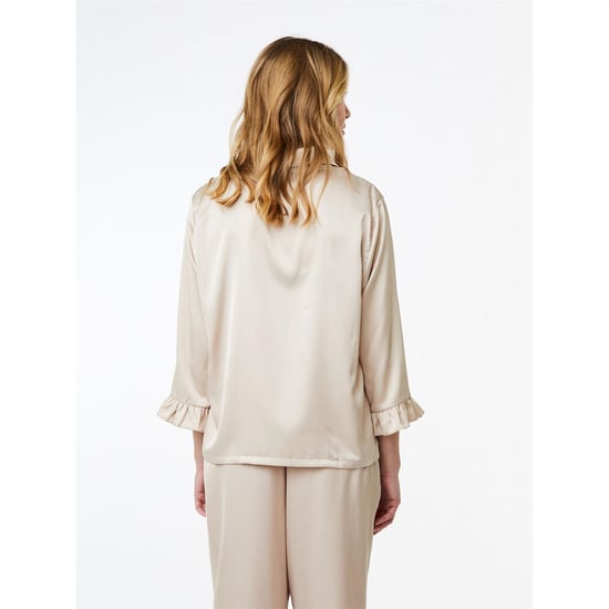 Women's CCDK Saga Shirt Ld99 in Moonlight - Image 4