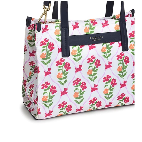 Accessories Radley Floral M in Black - Image 4