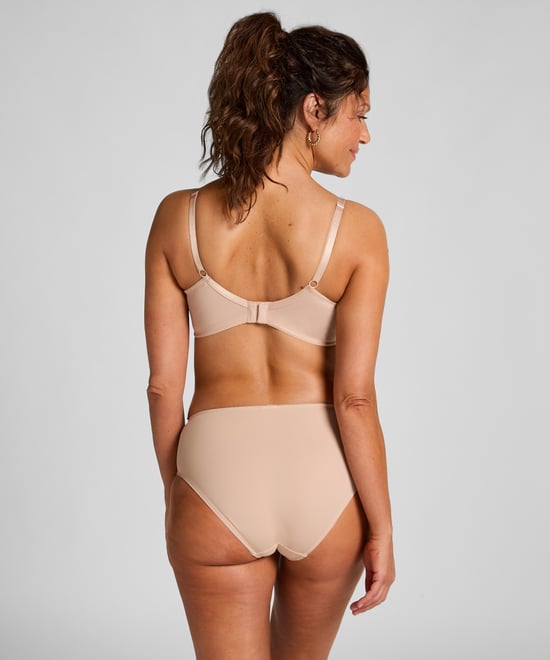 Hunkemöller Nina Non-Padded Underwired Minimizer Bra - Image 4