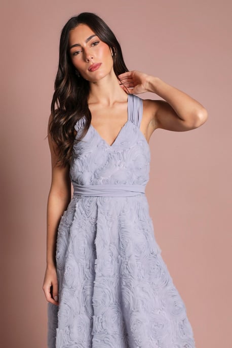 Embroidered Mesh Floral Textured Midi Dress - Image 4