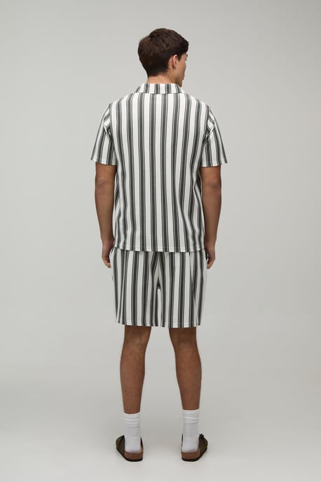 Regular Fit Stripe Revere Polo & Shorts Set - Image 2
