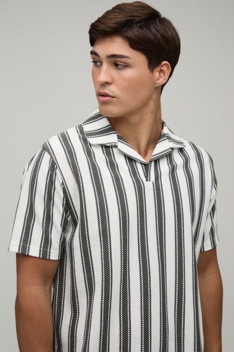 Regular Fit Stripe Revere Polo & Shorts Set - Image 3