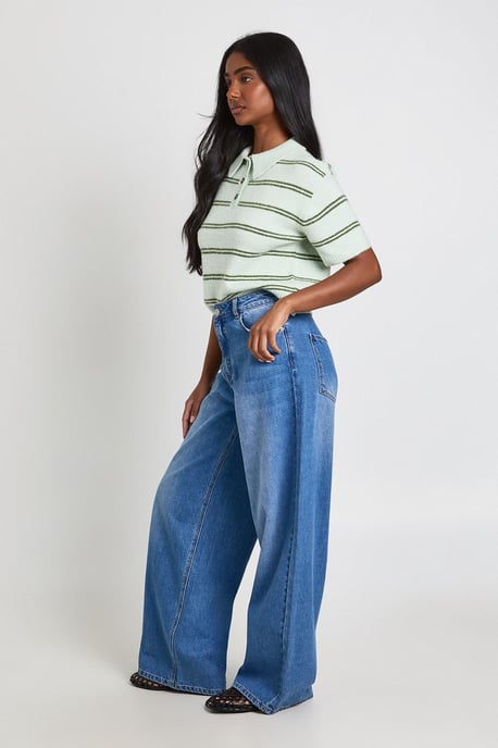 Mid Waist Loose Fit Wide Leg Jean - Image 3
