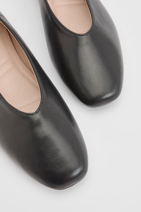 Seraphina Faux Leather High Cut Square Toe Padded Ballet Pumps - Image 3