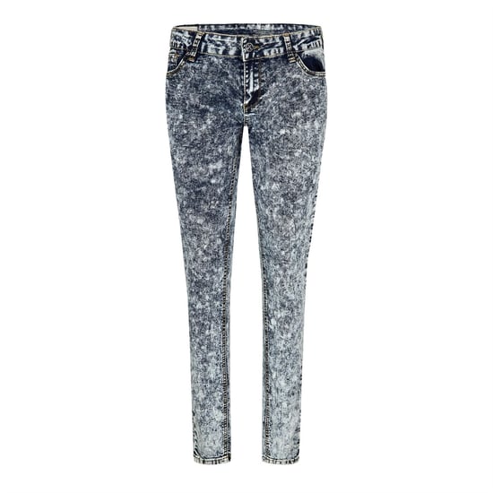 Women's Criminal Damage Skinny Jean in White - Image 1