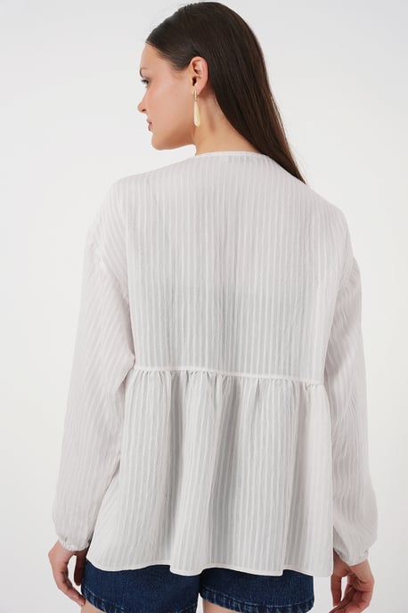 Textured Seersucker V-Neck Blouse with Bow Tie - Image 3