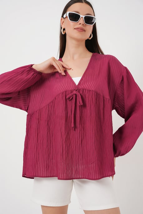 Textured Seersucker V-Neck Blouse with Bow Tie - Image 3