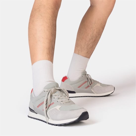 Men's Donnay Bob Trainers in Light Grey - Image 6