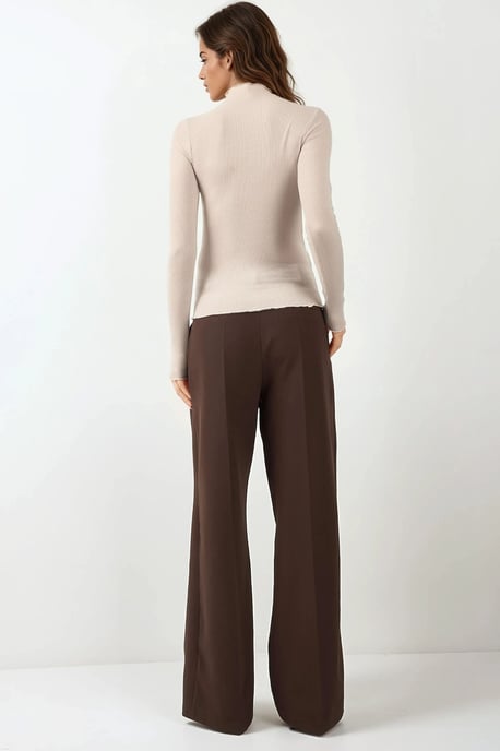 Textured Crew Neck Long Sleeve Top - Image 4