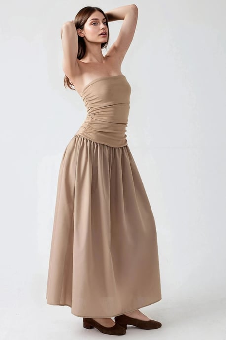 Strapless Maxi Klänning med A-linjeformad Passform - Image 6
