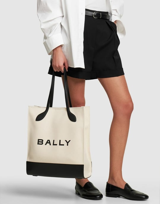 Bar Keep On Logo Tote Bag - Image 5