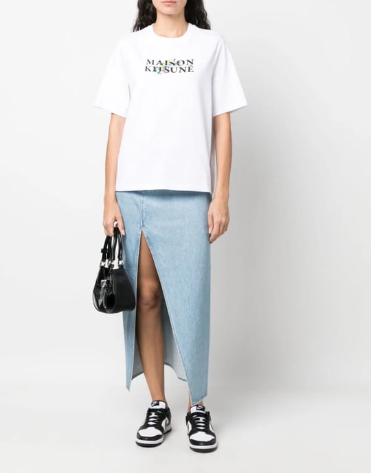 Blommig t-shirt med klassisk logotyp - Image 2