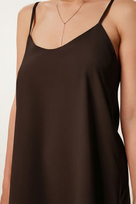 Losse Midi-jurk met U-hals - Image 4