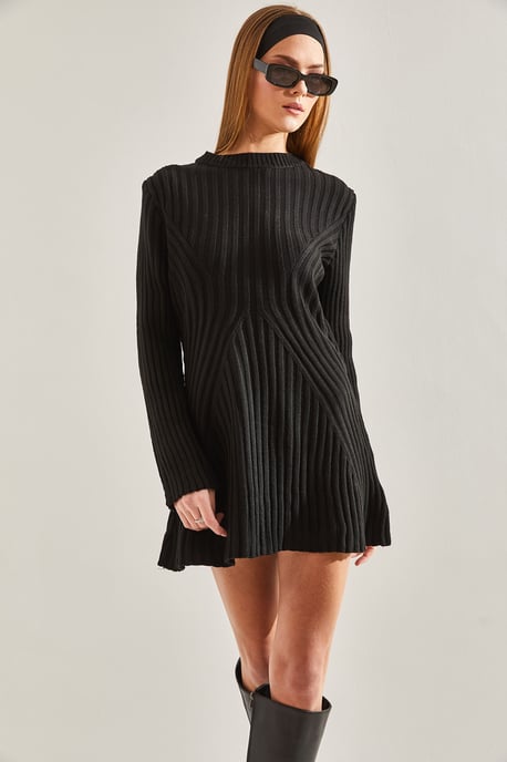 Textured Knitwear Mini Dress with Crew Neck - Image 3