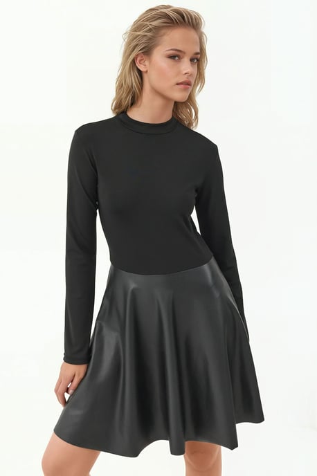Contrastjurk met Ronde Hals - Image 1