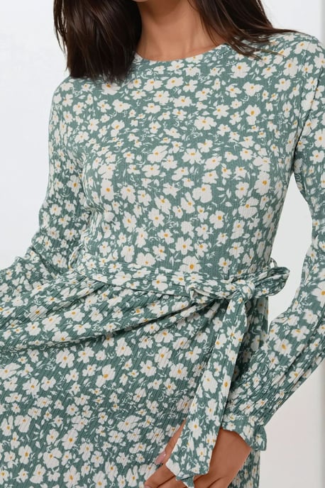 Flowering Crew Neck Maxi Dress with Belt - Image 5