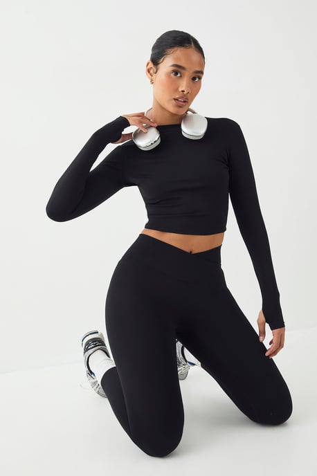 DSGN Studio Highwaist Sculpt Wrap Waist Legging - Image 3