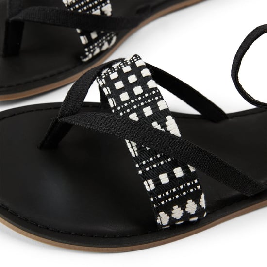 Women's Toms Sandal Ladies in Black - Image 3