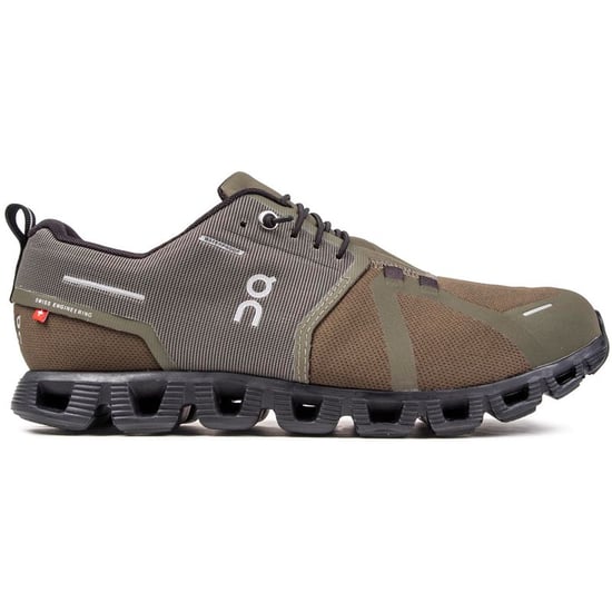 On Cloud 5 Waterproof Trainers - Image 1