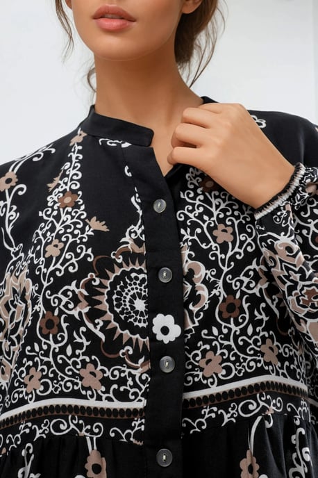 Comfort Fit Patterned Maxi Dress with V-Neck - Image 4
