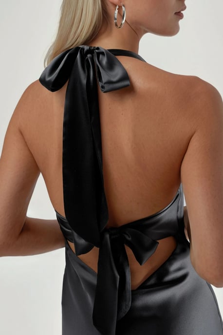 Halter Neck V-Hals Satijnen Maxi-jurk - Image 3