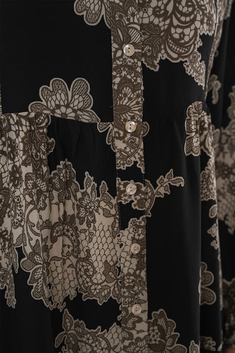 Geprinte V-hals Maxi-jurk met Knoopsluiting - Image 4