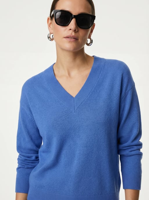 Wool Blend V-neck Jumper - Image 3