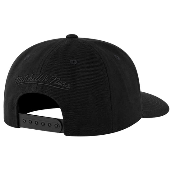 Mitchell & Ness NBA Boston Celtics Outline Logo Black Cap - Image 2