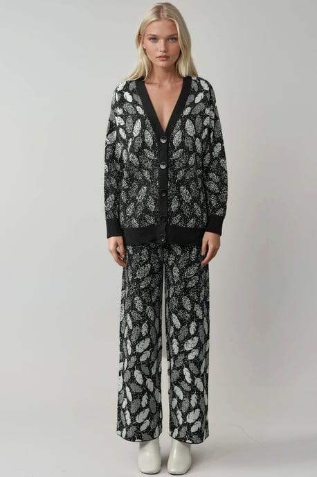 V-hals Jacquard Brei Cardigan en Brede Pantalon Set - Image 5