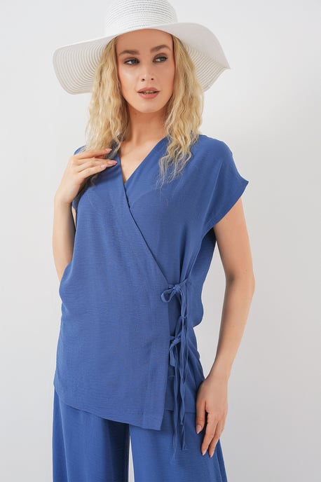 V-hals Textuur Twee-delige Co-ord Set - Image 2