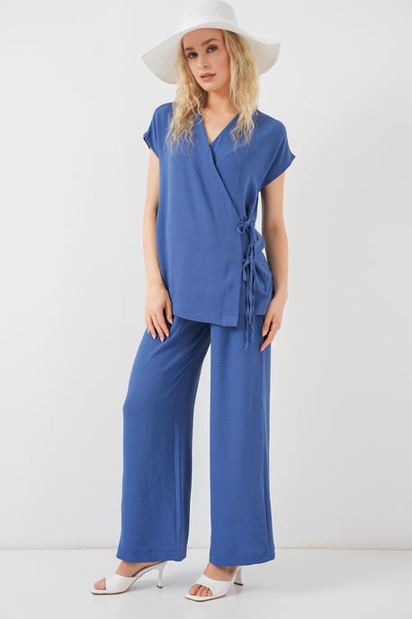V-hals Textuur Twee-delige Co-ord Set - Image 3