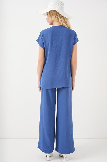 V-hals Textuur Twee-delige Co-ord Set - Image 6