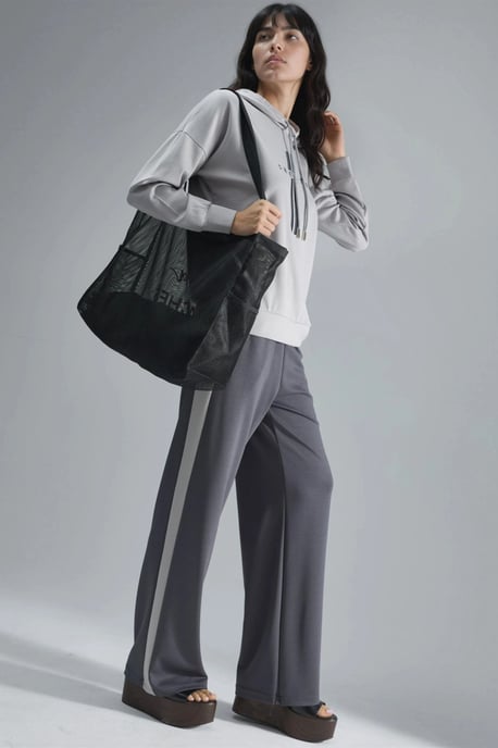 Modal Touch Hette Sweatshirt & Randig Detaljerad Byxset - Image 5