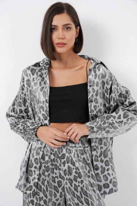 Leopardtryck Knapp-Up Skjorta och Vida Byxor Satäng Tvådelad Set - Image 4