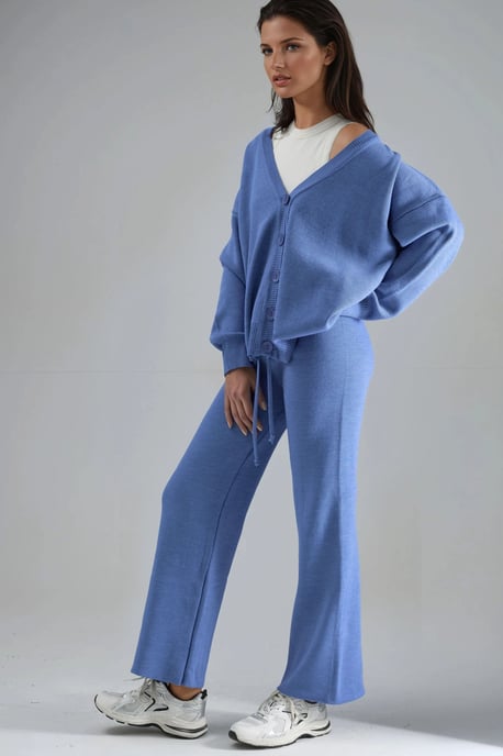 V-hals Cardigan en Wijde Pantalon Gebreide Set - Image 5
