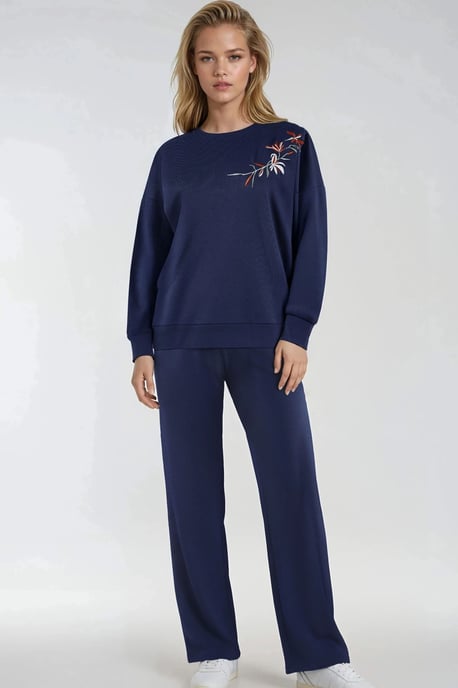 Embroidered Crew Neck Sweatshirt & Straight Leg Pants Two-Piece Set - Image 4