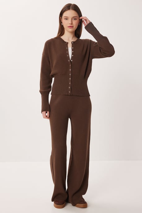 Ribbed Knit Co-Ord Set with Button Closure - Image 2