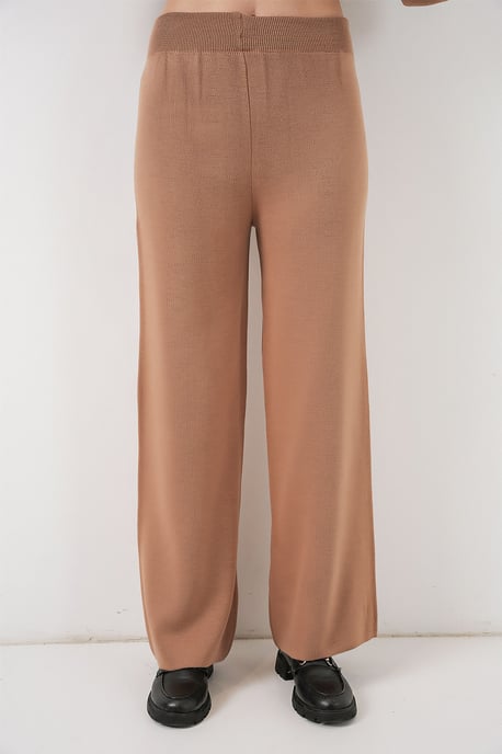 V-Neck Cardigan and Wide Leg Pants Set - Image 2