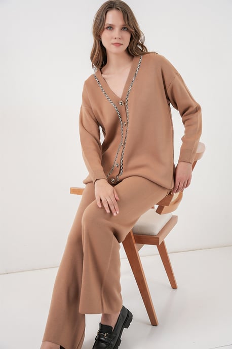 V-Neck Cardigan and Wide Leg Pants Set - Image 4