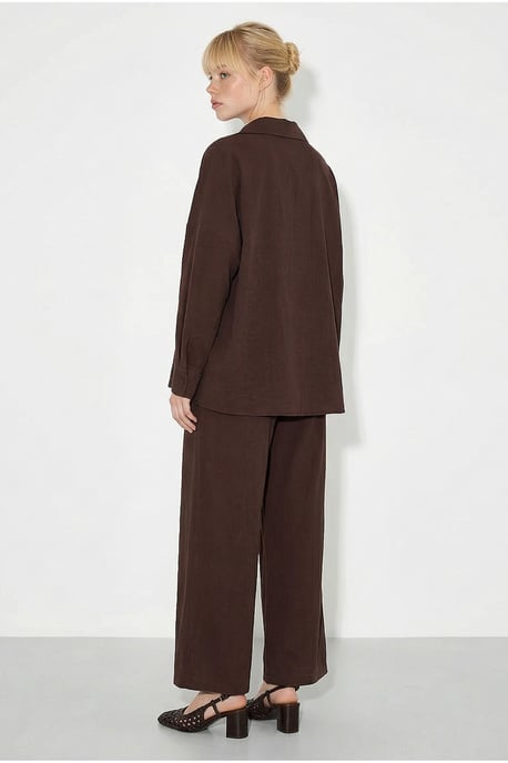 Oversized Button-Up Shirt en Wijde Pantalon Set - Image 6