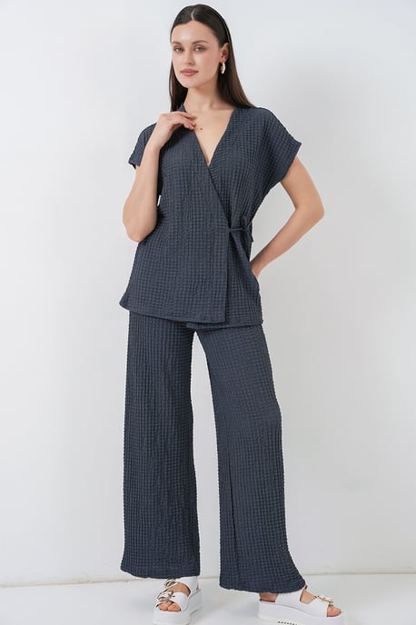 Gestructureerde V-hals Met Strikdetail Twee-delig Co-ord Set - Image 1