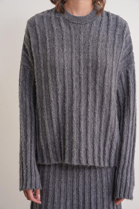 Texturerad Oversized Tröja & Kjol Stickad Set - Image 5