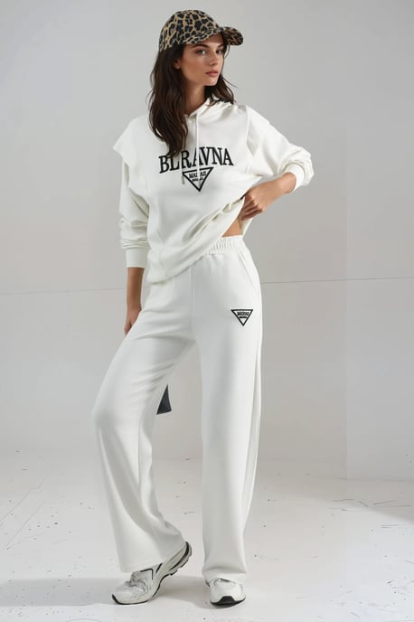 Modal Touch Geborduurd Hoodie Twee-Delige Set - Image 1
