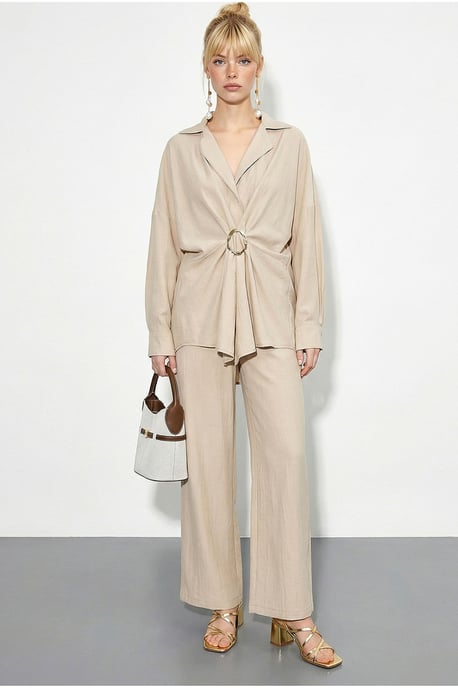 Oversized Button-Up Shirt en Wijde Pantalon Set - Image 2