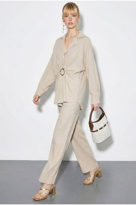 Oversized Button-Up Shirt en Wijde Pantalon Set - Image 3