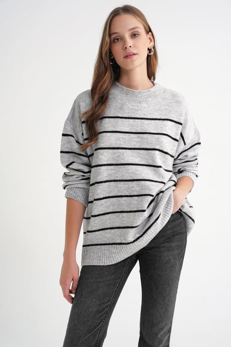 Randig Crew-Neck Avslappnad Stickad Tröja - Image 2